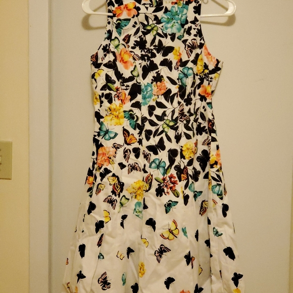 New dress - Picture 2 of 3